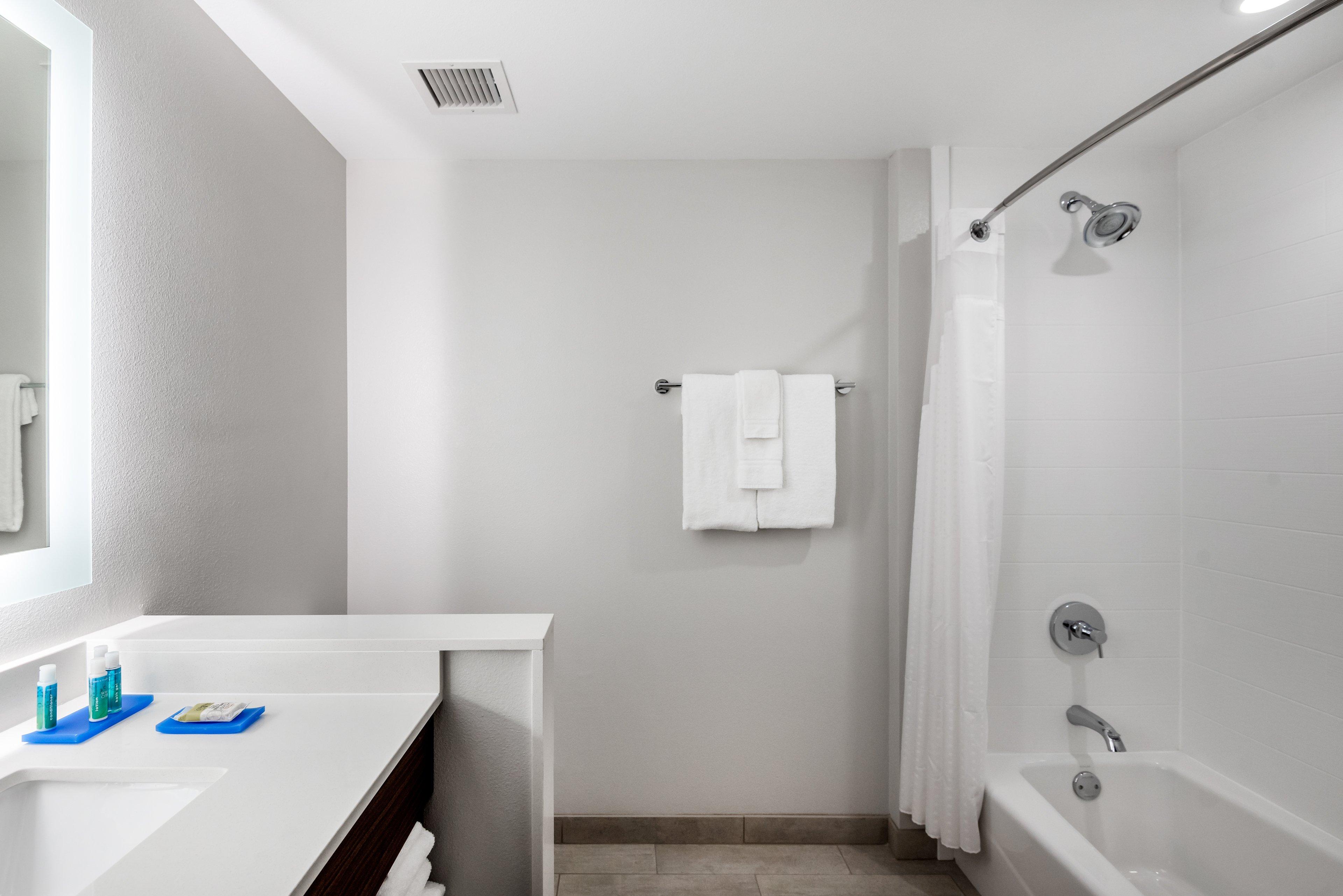 Holiday Inn Express & Suites Santa Ana - Orange County By Ihg المظهر الخارجي الصورة
